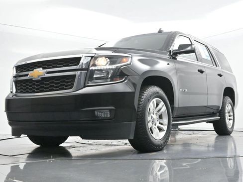 Used 2018 Chevrolet Tahoe LT w/ Luxury Package AWD/4WD image 48