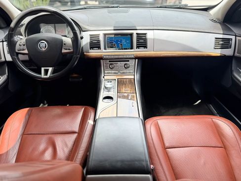 Used 2009 Jaguar XF Premium image 19
