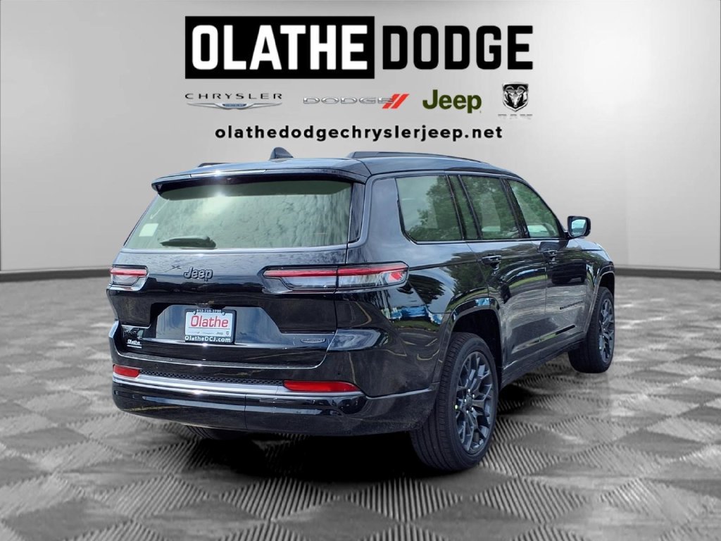 New 2027 Jeep Grand Cherokee L Summit AWD/4WD image 27