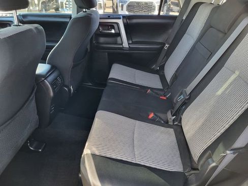 Used 2016 Toyota 4Runner SR5 image 12