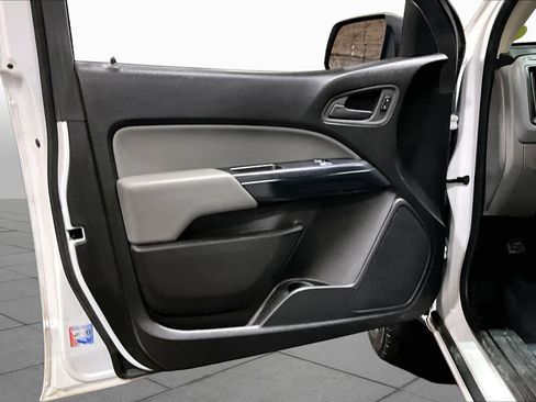 Used 2022 GMC Canyon Elevation Standard w/ Convenience Package AWD/4WD image 22