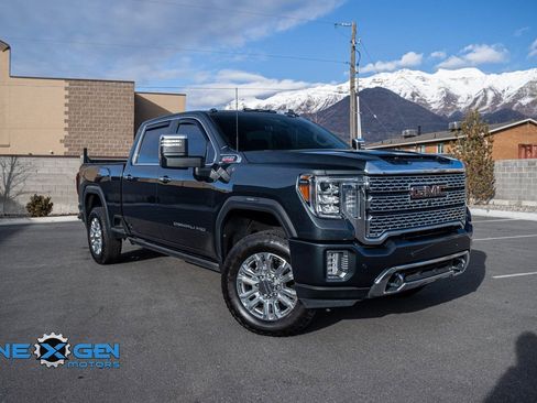 Used 2023 GMC Sierra 2500 Denali w/ Denali Ultimate Package image 1