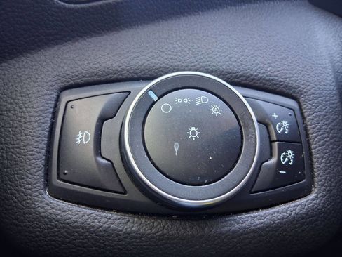 Used 2015 Ford Escape Titanium image 15