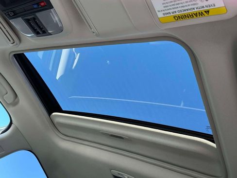 Certified 2024 Subaru Crosstrek 2.5i Limited image 19