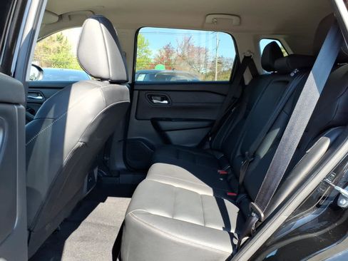 Certified 2026 Nissan Rogue SL AWD/4WD image 13