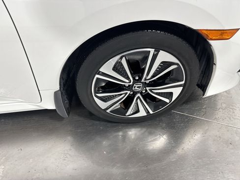 Used 2016 Honda Civic EX-T image 14