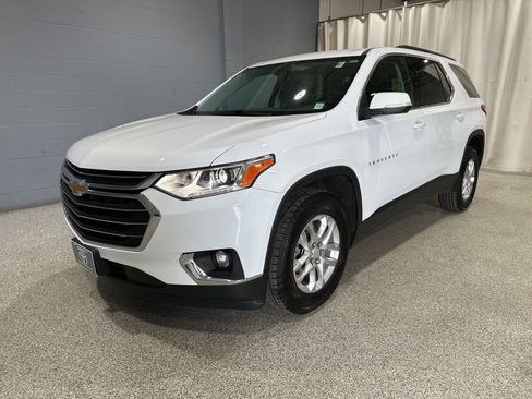 Used 2021 Chevrolet Traverse LT image 5