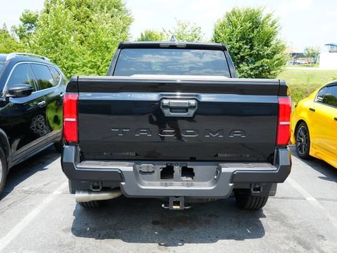 Used 2026 Toyota Tacoma SR5 RWD image 6