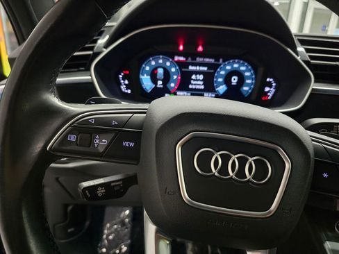 Used 2024 Audi Q3 2.0T Premium w/ Convenience Package AWD/4WD image 18