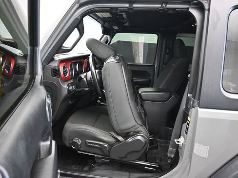 Used 2020 Jeep Wrangler Rubicon image 30