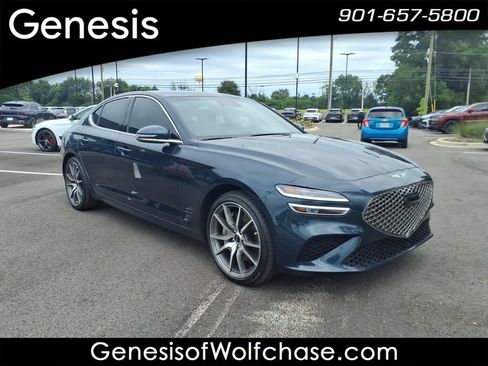 Used 2024 Genesis G70 2.5T RWD image 7