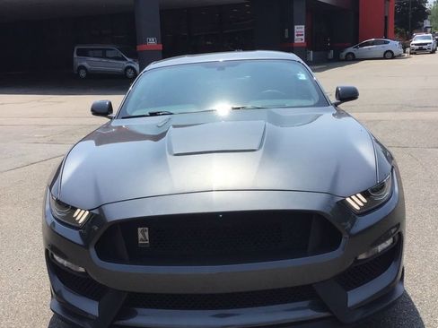 Used 2017 Ford Mustang Shelby GT350 w/ Electronics Package RWD image 2