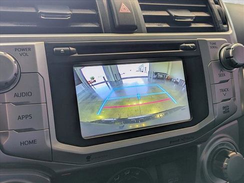 Used 2016 Toyota 4Runner SR5 AWD/4WD image 13