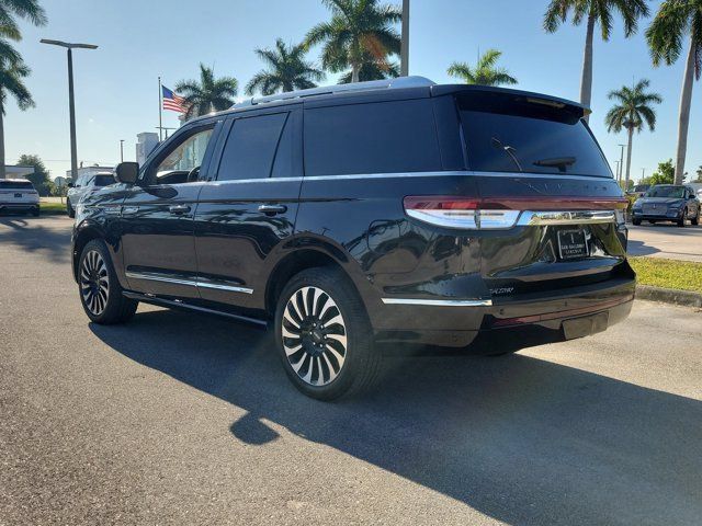 Used 2024 Lincoln Navigator Black Label AWD/4WD image 4