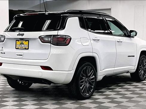 Used 2023 Jeep Compass High Altitude AWD/4WD image 13