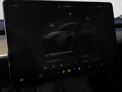 Used 2024 Tesla Model Y Long Range image 15