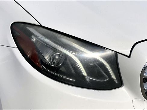 Used 2020 Mercedes-Benz E 350 Sedan image 27