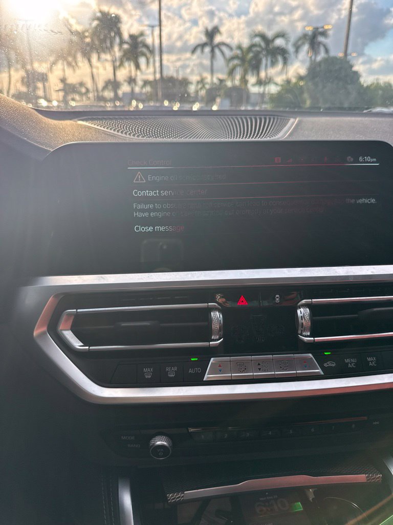 Used 2022 BMW M440i Coupe RWD image 1
