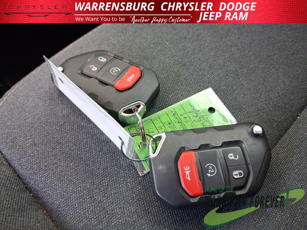 Used 2024 Jeep Gladiator Sport AWD/4WD image 30