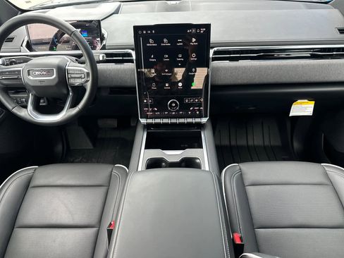 Used 2026 GMC Sierra EV Elevation image 12