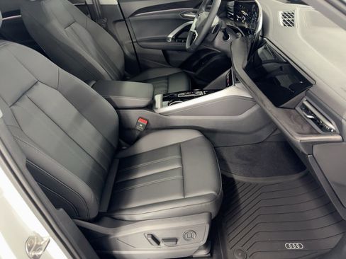 New 2025 Audi Q5 Premium Plus image 30