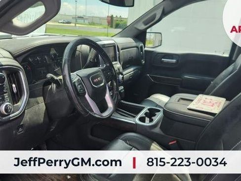 Used 2019 GMC Sierra 1500 SLT w/ SLT Premium Plus Package AWD/4WD image 10