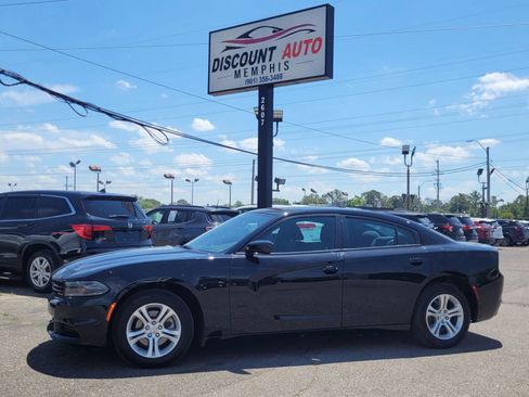 Used 2022 Dodge Charger SXT RWD image 10