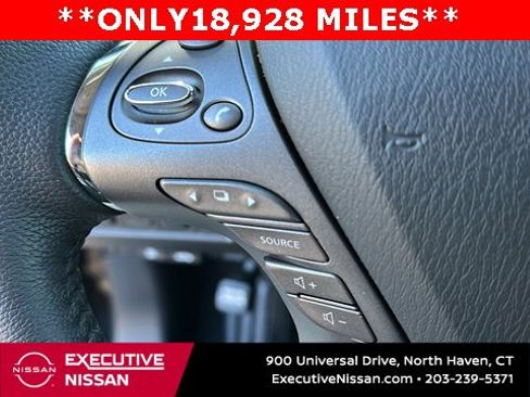 Certified 2024 Nissan Murano SV w/ SV Midnight Edition Package image 12