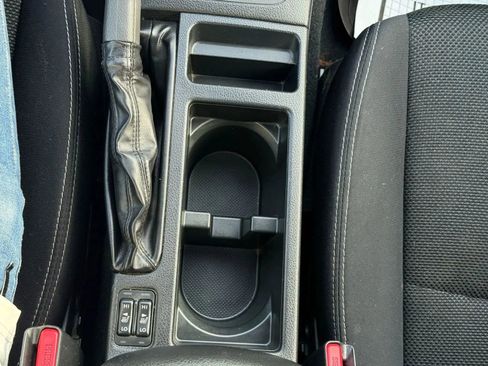 Used 2013 Subaru Crosstrek 2.0i Premium image 34