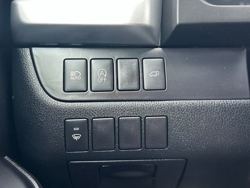 Used 2017 Toyota Highlander XLE image 21