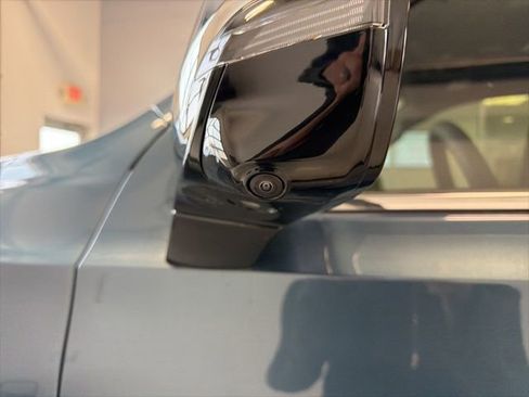 New 2026 Chevrolet Suburban Premier image 6