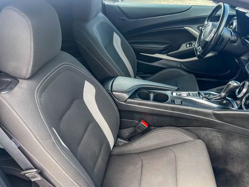 Used 2024 Chevrolet Camaro LT image 37