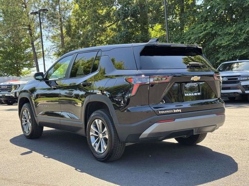 Used 2026 Chevrolet Equinox LT FWD image 24