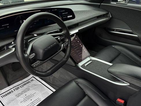 Used 2024 Lucid Air Touring image 28