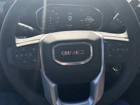 New 2026 GMC Sierra 1500 SLE w/ X31 Off-Road Package image 13