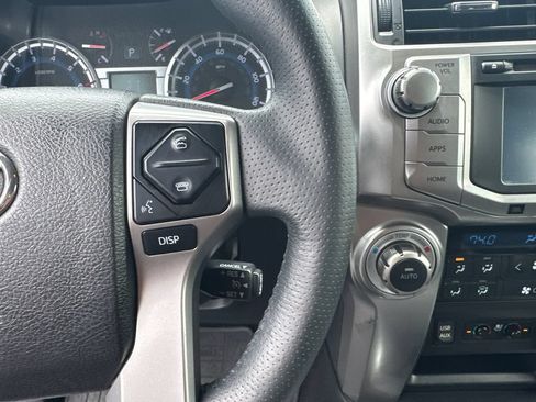 Used 2016 Toyota 4Runner Limited AWD/4WD image 26