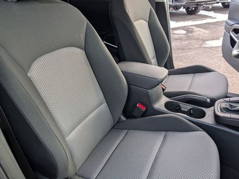 Used 2023 Kia Soul LX w/ LX Technology Package image 18