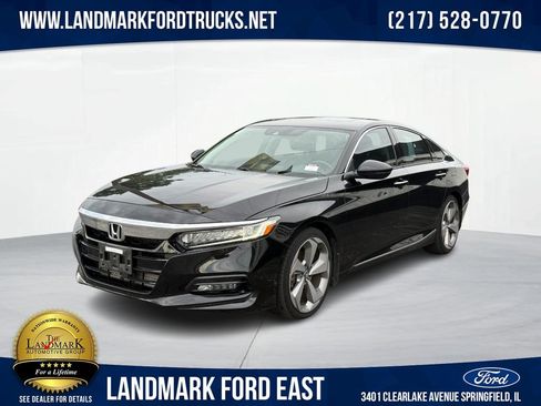 Used 2018 Honda Accord Touring image 1
