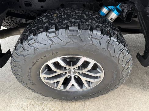Used 2018 Ford F150 Raptor w/ Equipment Group 802A Luxury AWD/4WD image 26