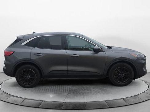 Used 2021 Ford Escape SE FWD image 6