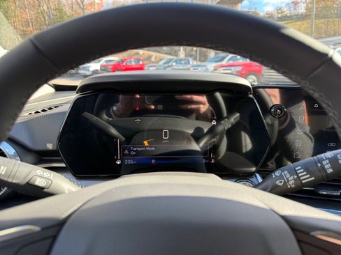 New 2026 Chevrolet Trax ACTIV w/ Driver Confidence Package image 32