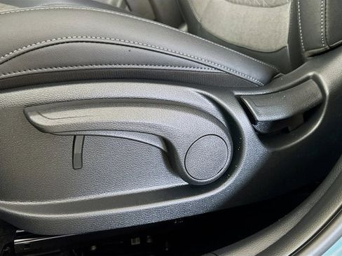 New 2026 Kia Seltos S image 21