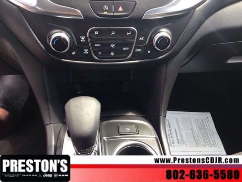 Used 2024 Chevrolet Equinox LT AWD/4WD image 18
