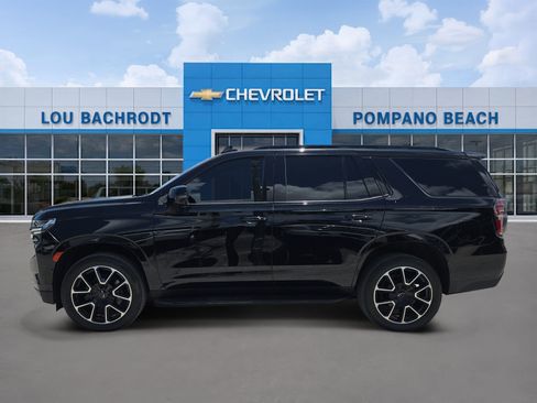Used 2022 Chevrolet Tahoe RST w/ Luxury Package RWD image 4