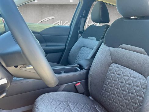 New 2026 Nissan Kicks SV w/ SV Premium Package image 19