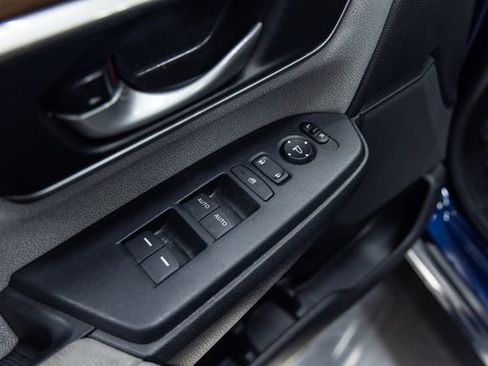Used 2020 Honda CR-V EX image 12