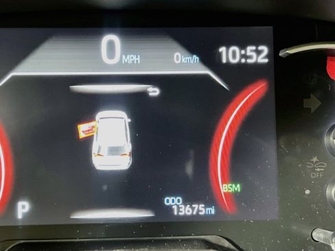 Used 2025 Toyota RAV4 XLE w/ Convenience Package FWD image 22