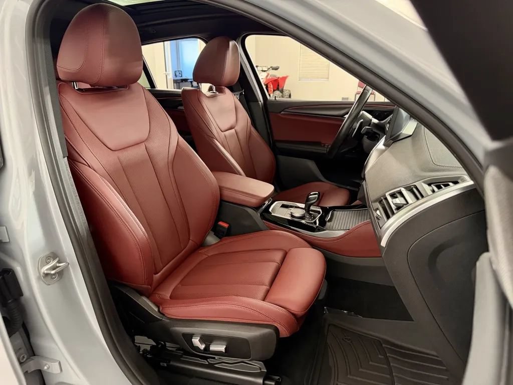 Used 2022 BMW X4 M40i w/ Premium Package AWD/4WD image 47