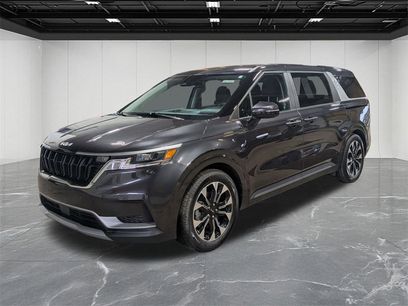 Used 2024 Kia Carnival EX