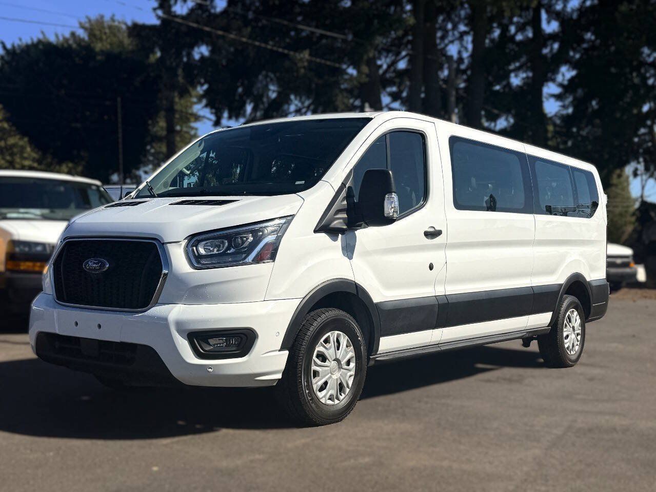 Used 2024 Ford Transit 350 XLT RWD image 1
